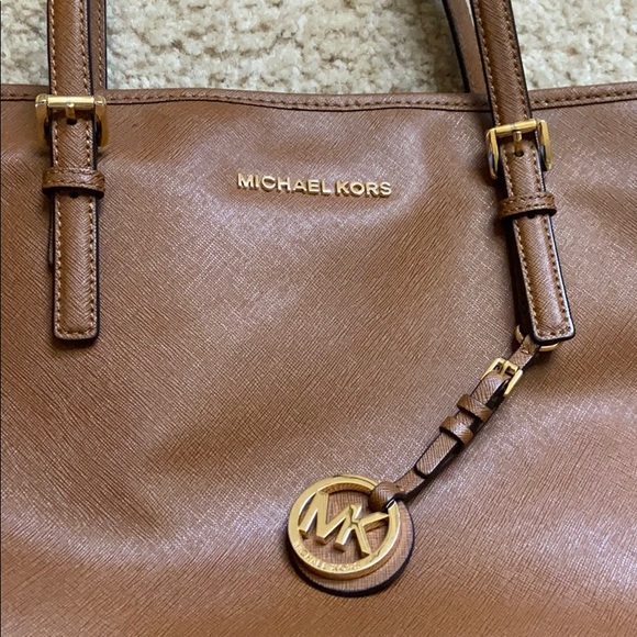 Michael Kors Tote Bag - Picture 3 of 7